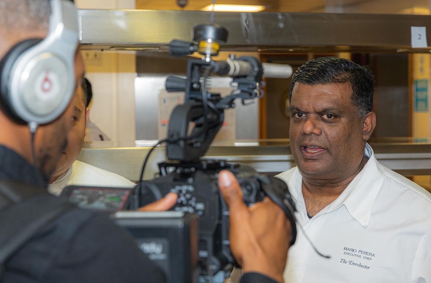 Entrepreneurs and Small Businesses: 10 Reasons Why Partnering with Content Creators & Agencies is a Golden Move.